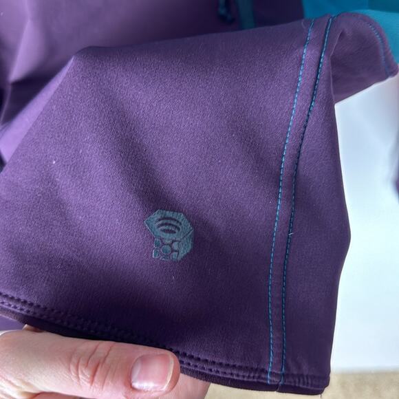 Mountain Hardwear Hoodie - Women's Small - Picture 3 of 8